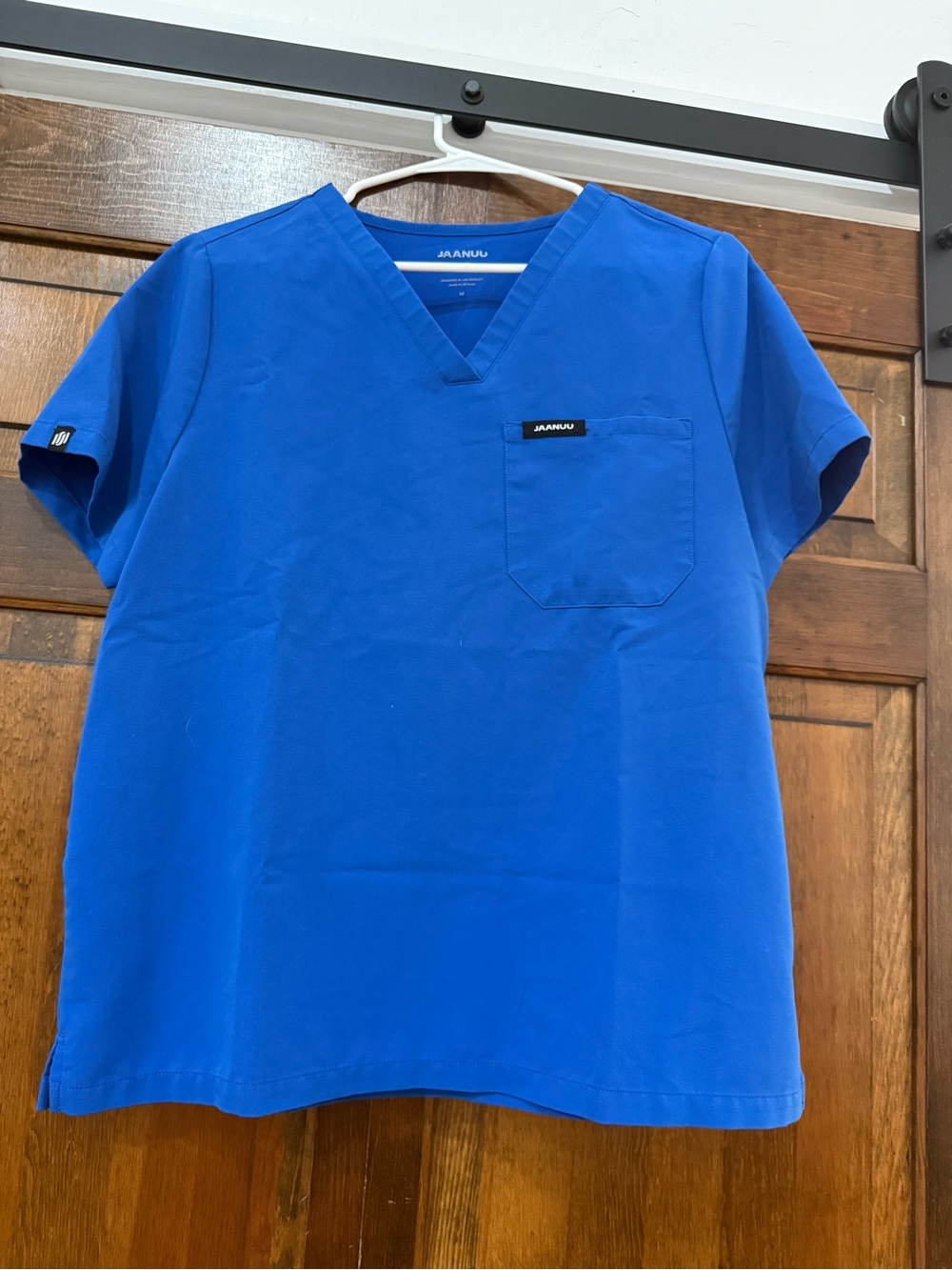 Jaanuu Wonen’s V-Neck Scrub Top in Royal Blue